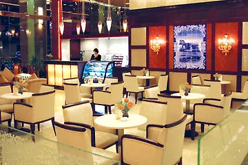 Casa Real Hotel Macau 4*,
